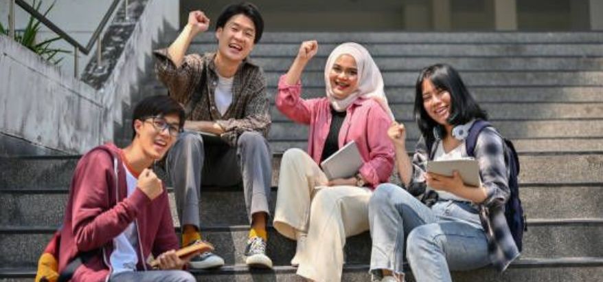 Manfaat Ikut Perkumpulan Mahasiswa: Lebih dari Sekadar Bersosialisasi