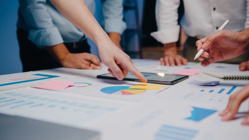 Siapkah Bisnis Anda Mengungguli Kompetisi di Tengah Ketatnya Tantangan Internet Marketing 2026?