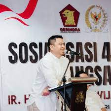 Mengenal Lebih Dekat Endipat Wijaya, Tokoh Gerindra yang Fokus pada Kepri